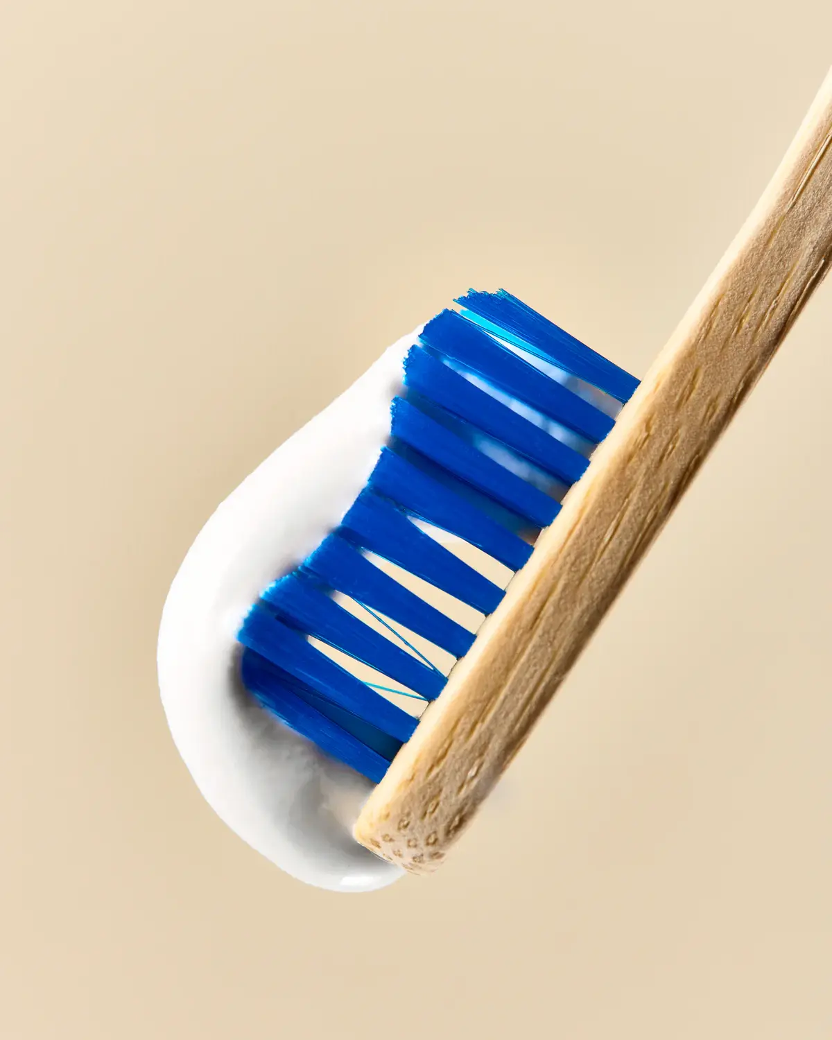 humble-brush-adult-blue-soft-bristles-670213_1